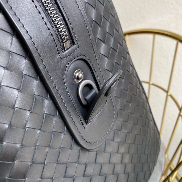 ボッテガヴェネタバッグ角部分ディテール